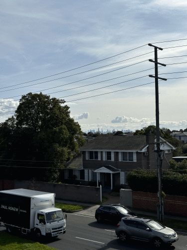 Melbourne CBD from footbridge