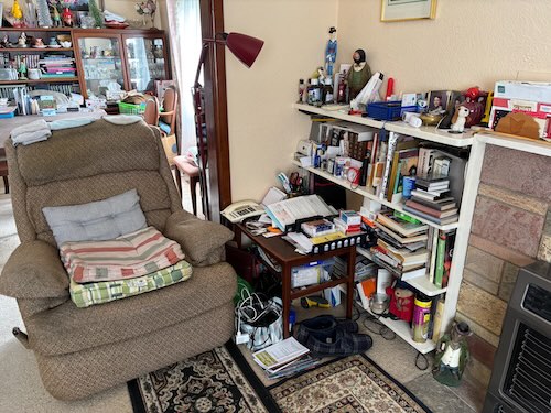 Dad's clutter in loungeroom, 29/10/2024