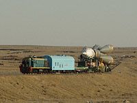 Rollout of Soyuz TMA-6 (Energiya)